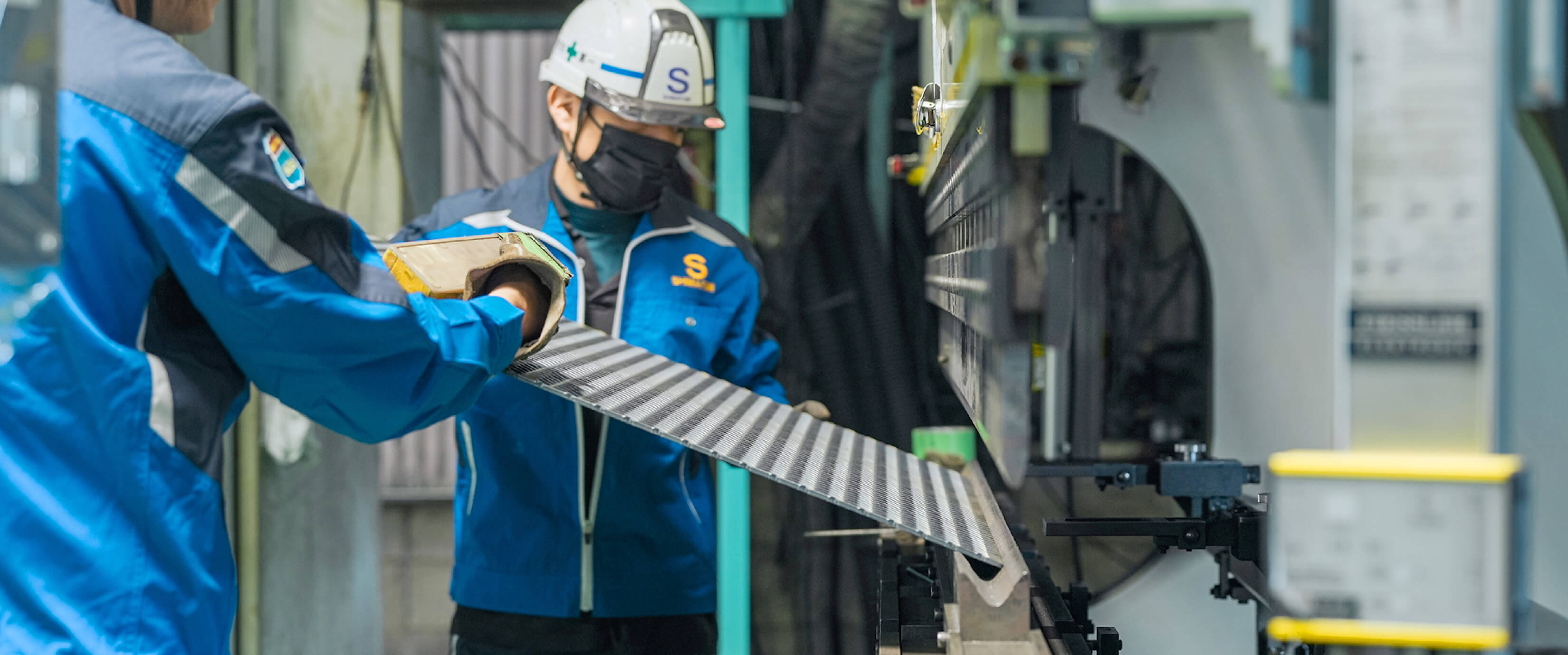 プレス曲げ加工